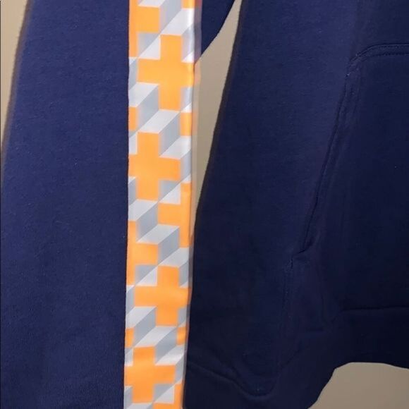 Element “Commit or Quit” Hoodie NWT - Picture 4 of 6